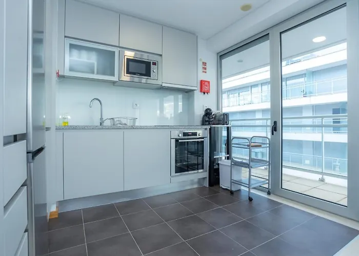 Galante Ii * フィゲイラ・ダ・フォズ